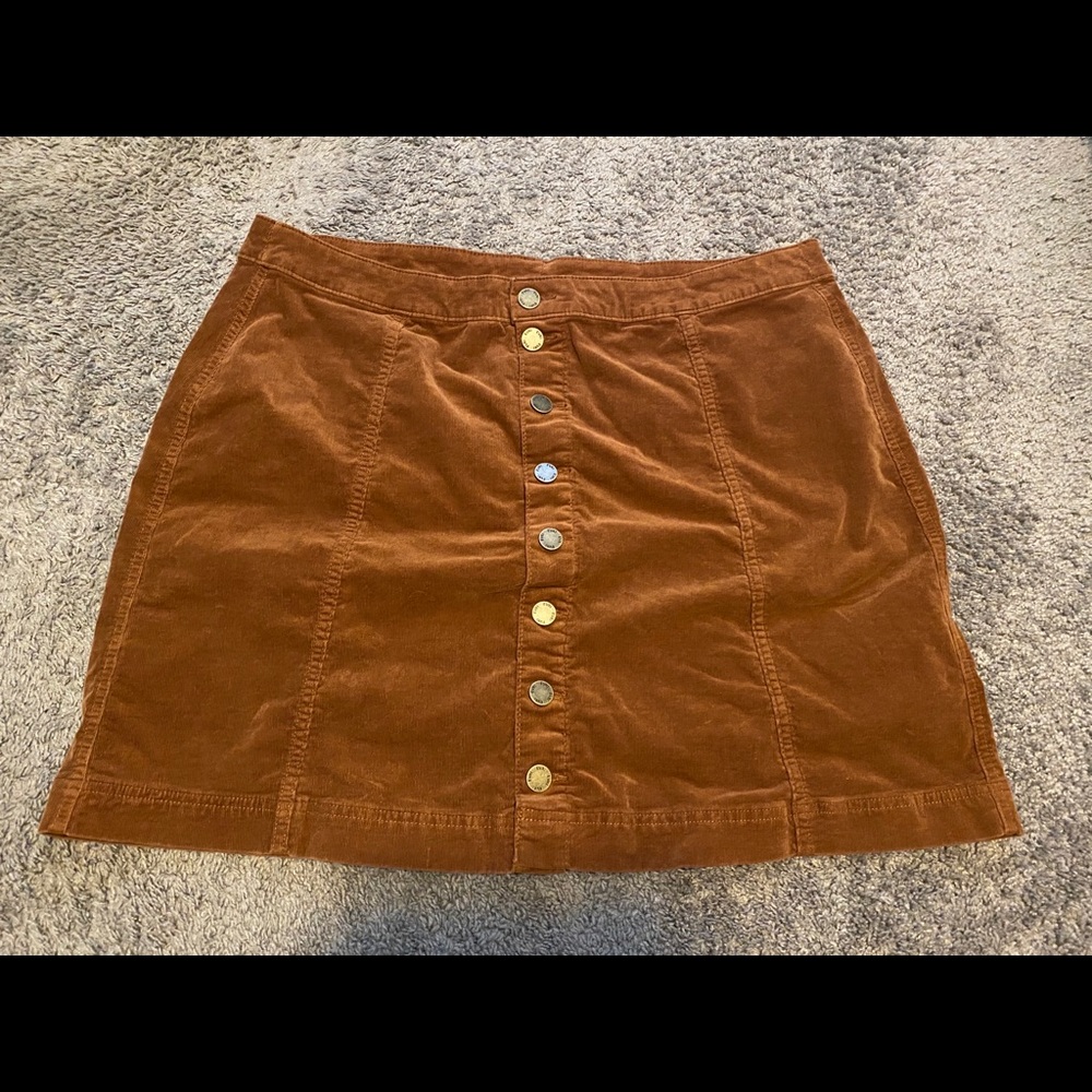 Women’s plus size skirt